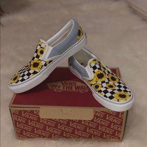 checker vans with sunflowers